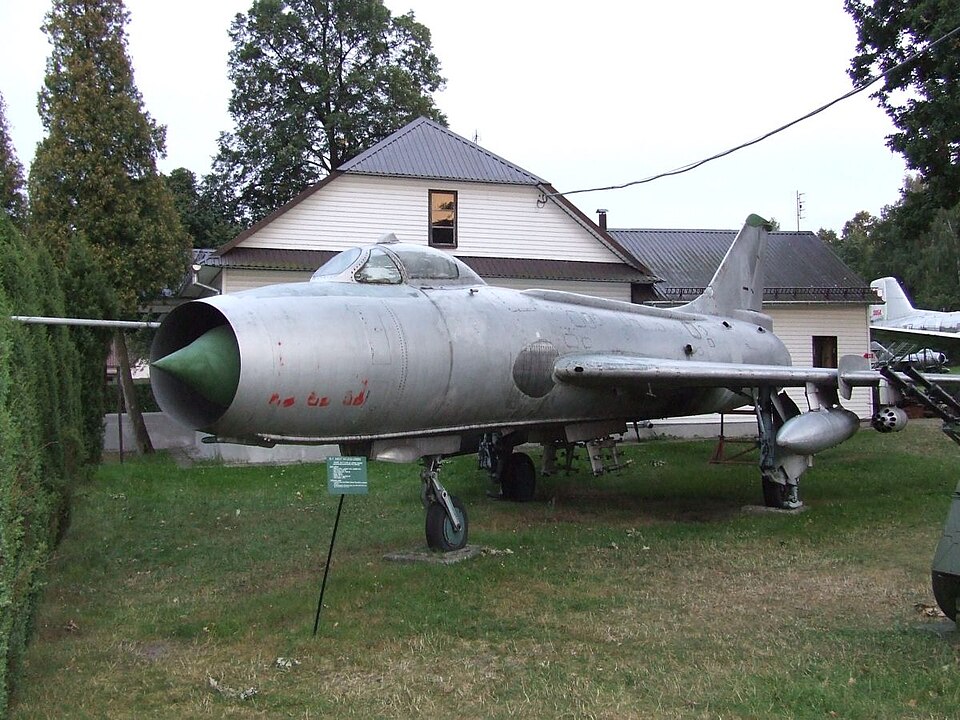 Su-7